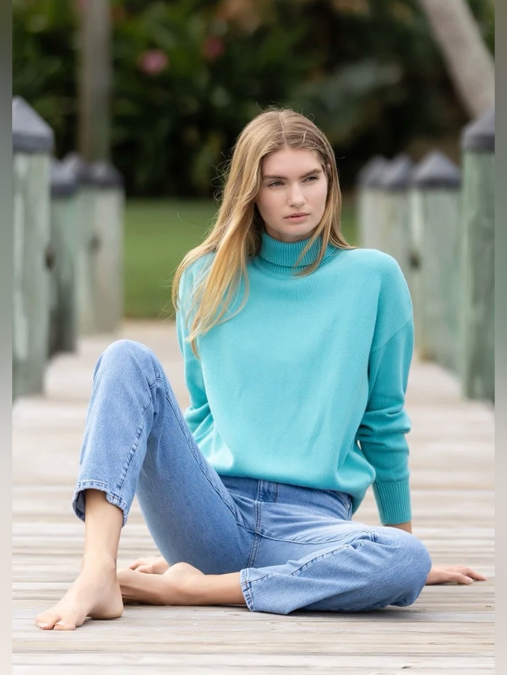Julia Amory Falmouth Turtleneck Sweater Dusty Aqua Blue Size Medium. NWOT